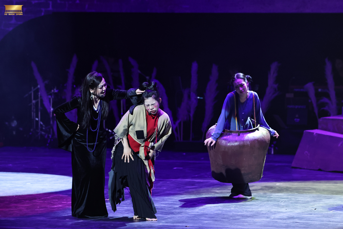 Từ tác phẩm "Chí Phèo" của Nam Cao đến "Giấc mơ Chí Phèo" mang phong cách Broadway | Hồ Gươm Opera